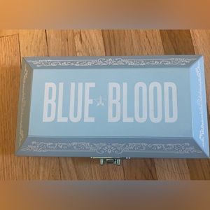 Blue blood’s pallet by Jefree Star Cosmetics